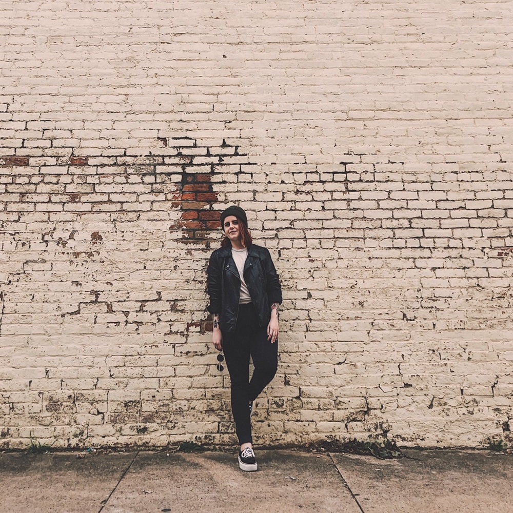 Black Forever 21 skinny jeans